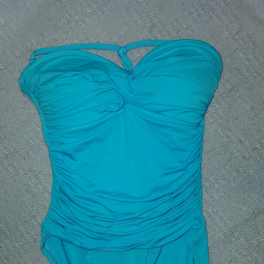 Blanca Twist Front Bandeau One-Piece Swimsuit - Picture 3 of 8